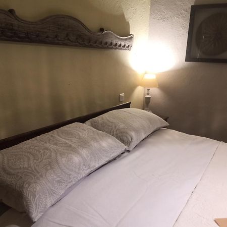 The Tavern Castelnau-Pégayrols 外观 照片